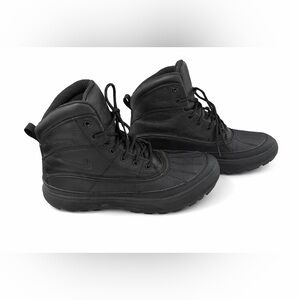 Nike ACG Black Duck Boots – Men’s 9.5 – Waterproof Winter Boots